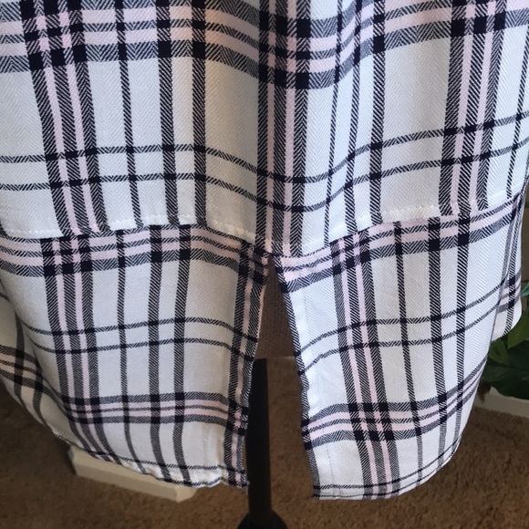 NWOT Valvet Heart. - Picture 5 of 9